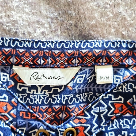 Reitmans size M tank top with ruffle - Picture 4 of 5